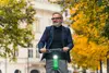 Dextra privat rechtsschutz move L mann auf escooter